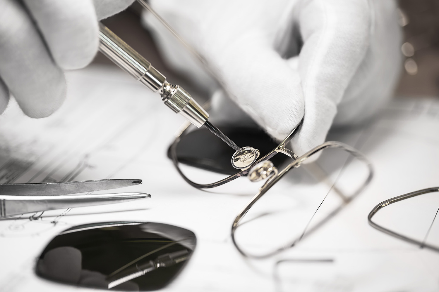 The Savoir-Faire of Dior sunglasses