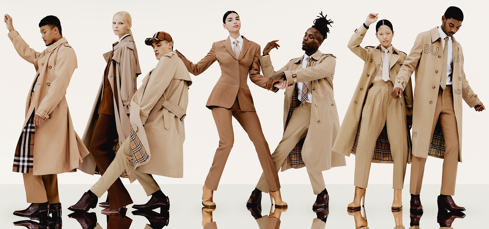 Burberry launches a new campaign that bring together fashion, dance and  sport - ZOE Magazine