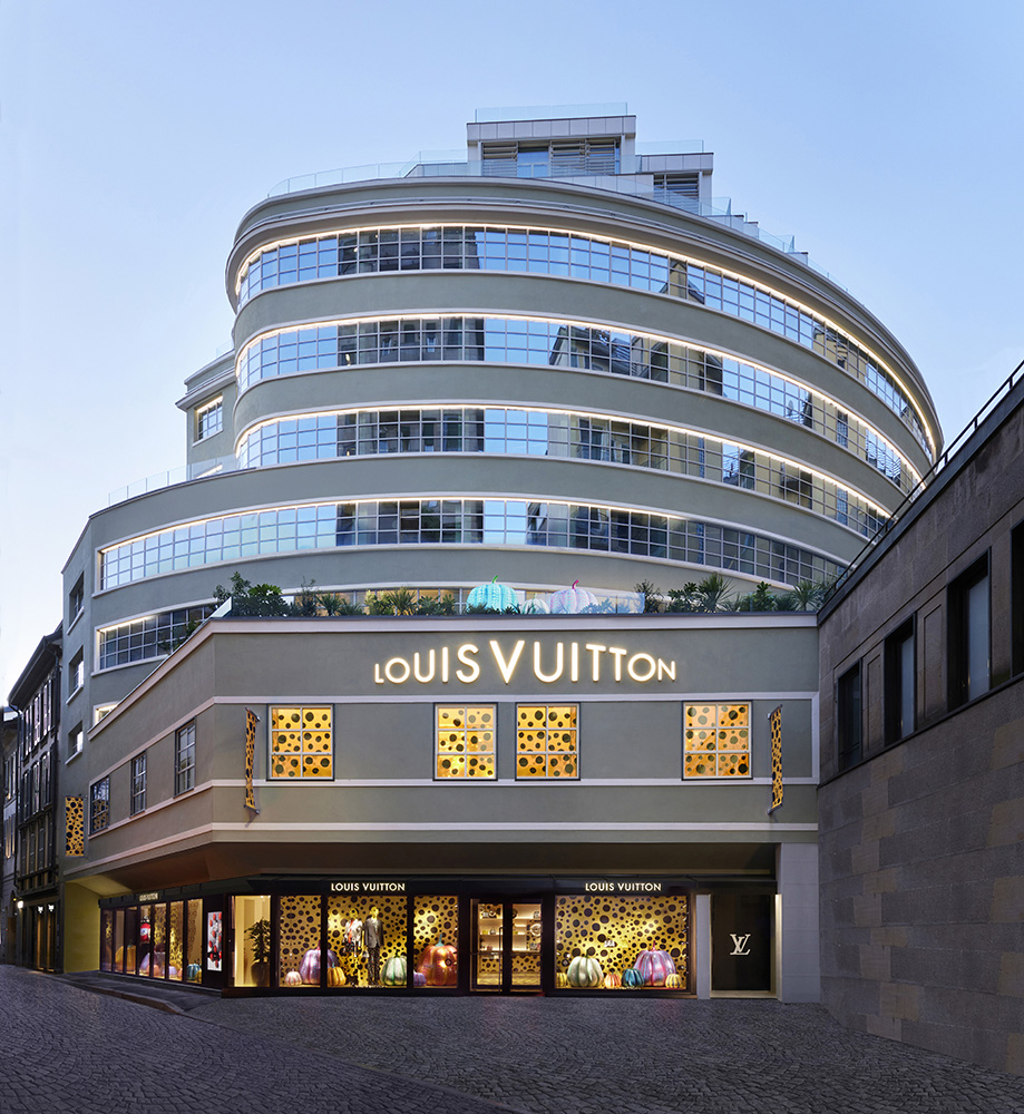 Creating Infinity: The Worlds of Louis Vuitton and Yayoi Kusama
